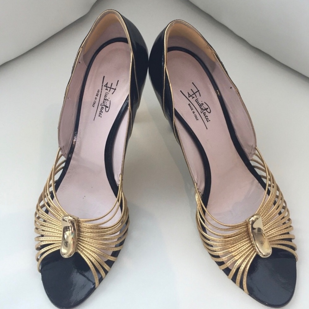 Authentic Emilio Pucci Heels  Size 9 or euro 39. EUC dust bag included